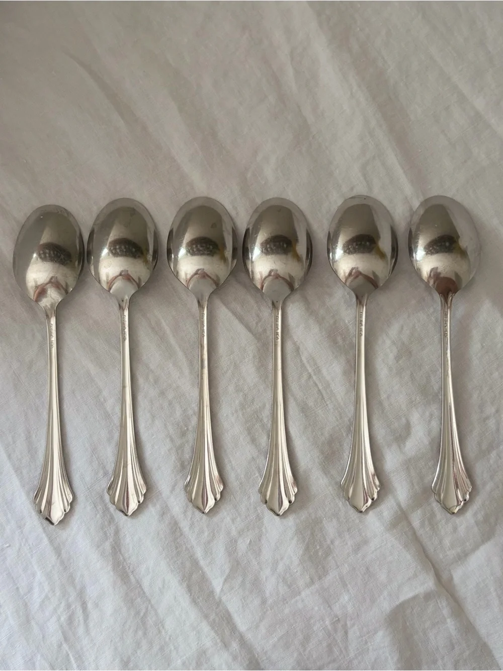 Oneida BANCROFT Stainless Steel Tablespoons/soup spoons Set of 6 - Silver